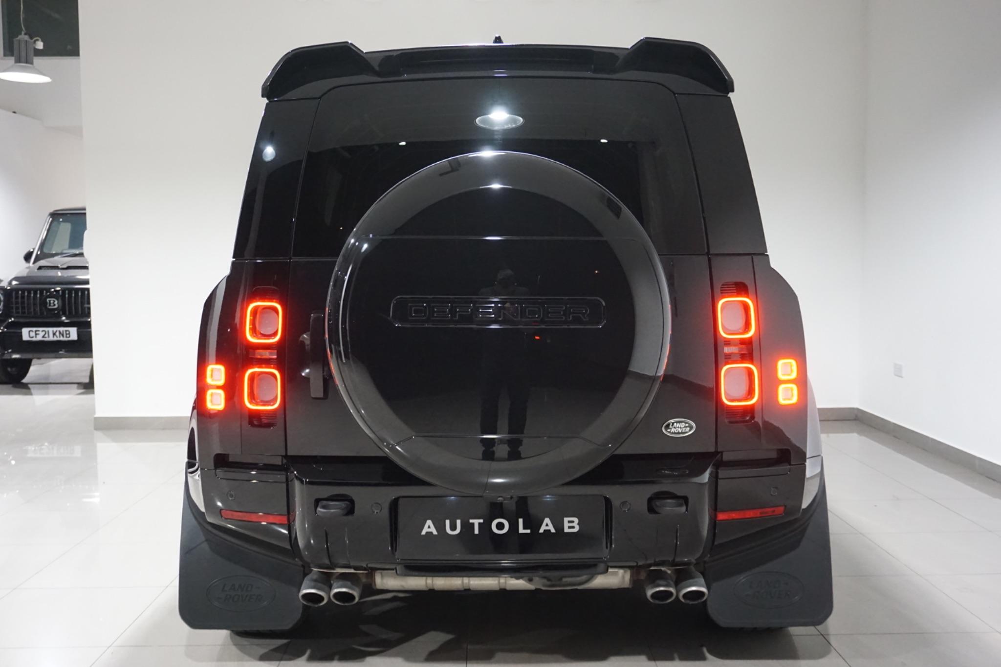 Land Rover Defender 110 5.0 P525 V8 Auto 4WD Euro 6 (s/s) 5dr